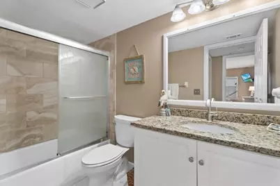 1332 Siesta Bayside Drive #1332C, Sarasota, FL 34242 - Photo 33