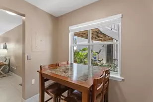 1332 Siesta Bayside Dr, Sarasota, FL 34242 - Photo 23