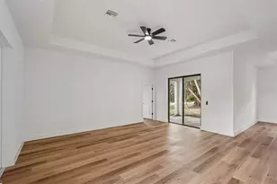 4915 New Milford St, North Port, FL 34288 - Photo 7