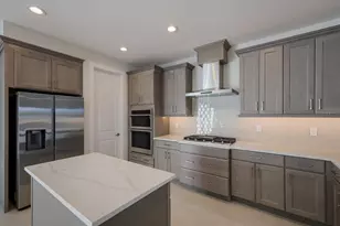 6009 White Mangrove Ln, Bradenton, FL 34210 - Photo 9