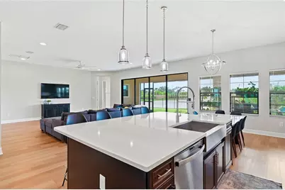 8207 Rushton Place, Parrish, FL 34219 - Photo 11