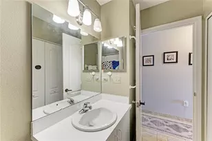 9620 Club S Cir, Sarasota, FL 34238 - Photo 33