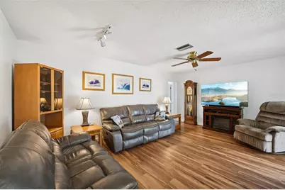 803 60th Street NW, Bradenton, FL 34209 - Photo 9