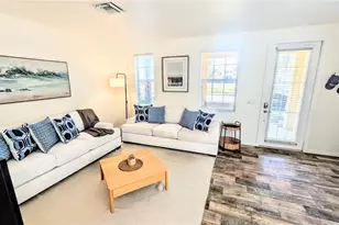 3880 82nd Ave Cir E, Sarasota, FL 34243 - Photo 5