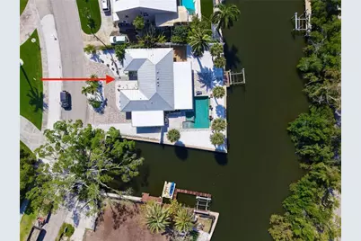306 Island Circle, Sarasota, FL 34242 - Photo 1