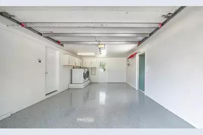 306 Island Circle, Sarasota, FL 34242 - Photo 33