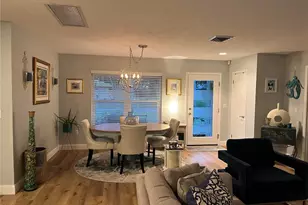 7477 Mariana Dr, Sarasota, FL 34231 - Photo 7