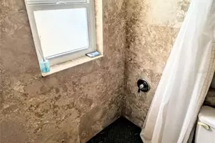 7477 Mariana Dr, Sarasota, FL 34231 - Photo 17