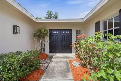 7354 W Country Club Drive N, Sarasota, FL 34243 - Photo 7