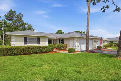 7354 W Country Club Drive N, Sarasota, FL 34243 - Photo 1