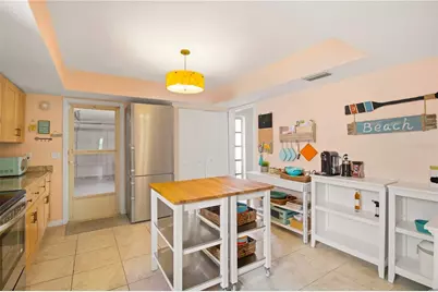 7354 W Country Club Drive N, Sarasota, FL 34243 - Photo 15