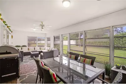 7354 W Country Club Drive N, Sarasota, FL 34243 - Photo 29