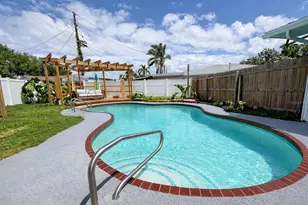 3602 Cambridge Dr W, Bradenton, FL 34205 - Photo 25