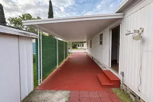 5619 Sunshine Park Dr, New Port Richey, FL 34652 - Photo 3