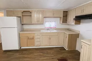 5619 Sunshine Park Dr, New Port Richey, FL 34652 - Photo 5