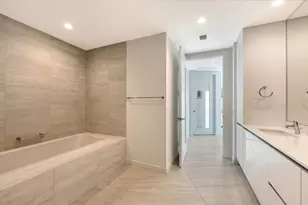 301 Quay Commons, Sarasota, FL 34236 - Photo 33