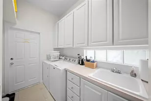 7687 Uliva Way, Sarasota, FL 34238 - Photo 23