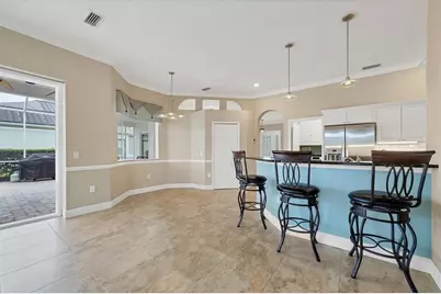 11709 Clubhouse Drive, Lakewood Ranch, FL 34202 - Photo 15