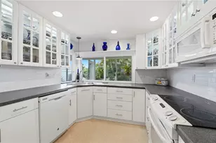 520 Glen Oak Rd, Venice, FL 34292 - Photo 5