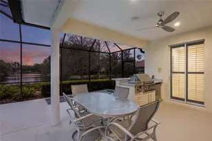 7062 Twin Hills Terrace, Lakewood Ranch, FL 34202 - Photo 13