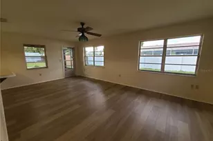 575 Constance Rd, Venice, FL 34293 - Photo 9