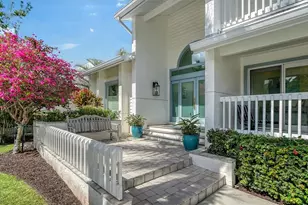 476 Meadow Lark Dr, Sarasota, FL 34236 - Photo 3