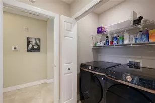 5591 Cannes Cir, Sarasota, FL 34231 - Photo 31