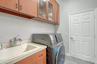 9000 Willow Brook Dr, Sarasota, FL 34238 - Photo 17
