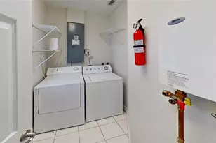 3641 Stokes Dr, Sarasota, FL 34232 - Photo 45