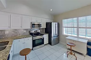 3641 Stokes Dr, Sarasota, FL 34232 - Photo 17