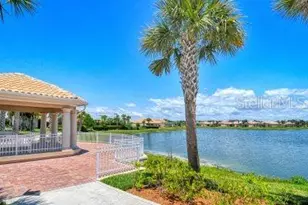 1500 Burgos Dr, Sarasota, FL 34238 - Photo 35