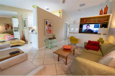 335 Bobby Jones Road #335, Sarasota, FL 34232 - Photo 9