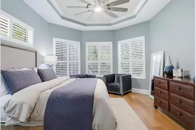 12323 Thornhill Court, Lakewood Ranch, FL 34202 - Photo 23