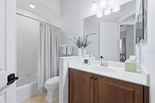 12323 Thornhill Ct, Lakewood Ranch, FL 34202 - Photo 29