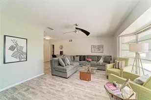 3720 Allenwood St, Sarasota, FL 34232 - Photo 9