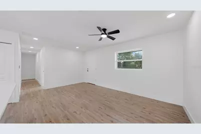 561 Yale Road, Venice, FL 34293 - Photo 11