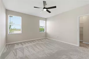 1386 Grantham Dr, Sarasota, FL 34234 - Photo 17