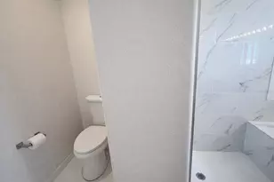 3712 Doral St, Palm Harbor, FL 34685 - Photo 51