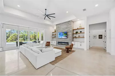 143 Creek Drive SE, Port Charlotte, FL 33952 - Photo 7