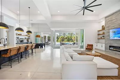 143 Creek Drive SE, Port Charlotte, FL 33952 - Photo 11