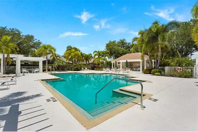 7822 Troon Court, Lakewood Ranch, FL 34202 - Photo 17