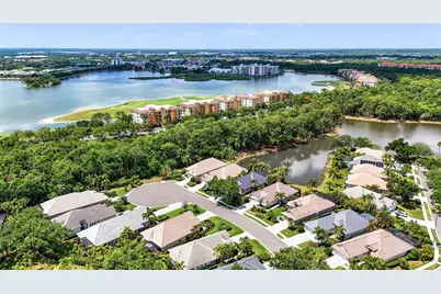 7822 Troon Court, Lakewood Ranch, FL 34202 - Photo 57