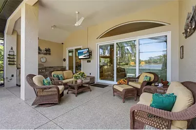 7822 Troon Court, Lakewood Ranch, FL 34202 - Photo 47