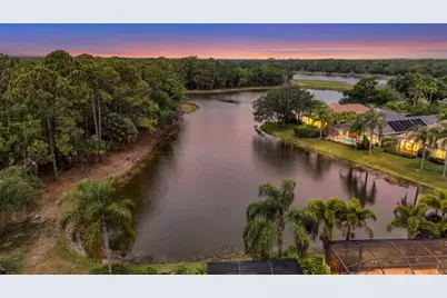 7822 Troon Court, Lakewood Ranch, FL 34202 - Photo 17
