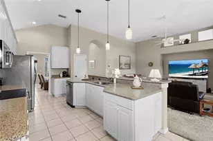 7822 Troon Ct, Lakewood Ranch, FL 34202 - Photo 25