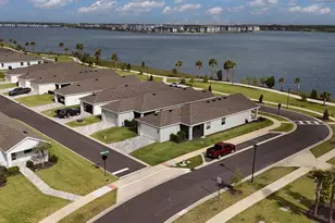 7724 Saloon Ln, Sarasota, FL 34240 - Photo 3