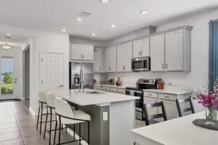 7724 Saloon Ln, Sarasota, FL 34240 - Photo 7