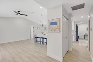 6505 64th Ln E, Palmetto, FL 34221 - Photo 7