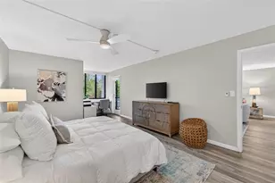 828 Bayport Wy, Longboat Key, FL 34228 - Photo 25