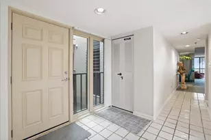 5611 Gulf of Mexico Dr, Longboat Key, FL 34228 - Photo 11